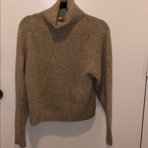 100% cashmere turtleneck sweater